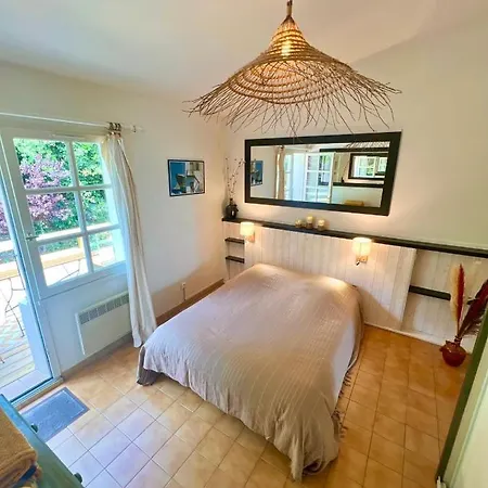 Front De - Terrasse Exterieur - Parking